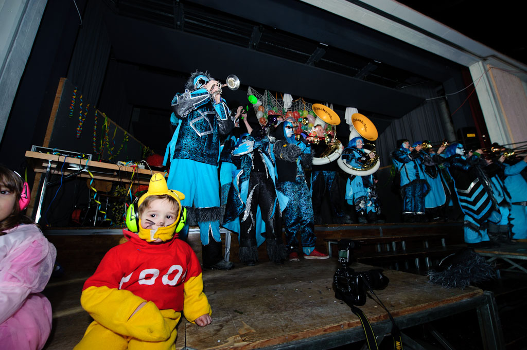 Hedingen, 2012-02-04, Fasnacht Umzug Hedingen im Schachensaal (Rudi Eiermann)