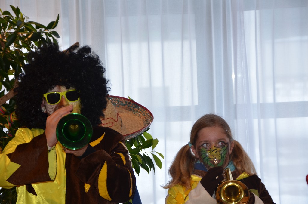 VGH_Goetschihof-Profis-Ohrisch-Ball_2013_09