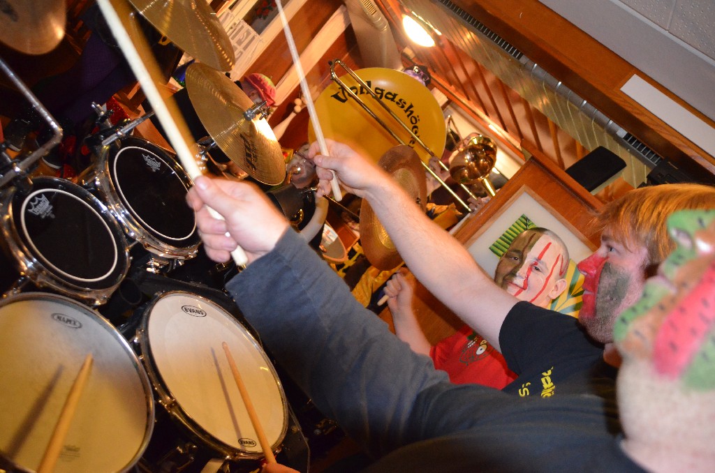 VGH_Goetschihof-Profis-Ohrisch-Ball_2013_39