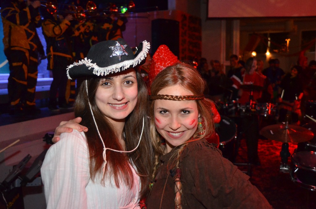 VGH_Goetschihof-Profis-Ohrisch-Ball_2013_82