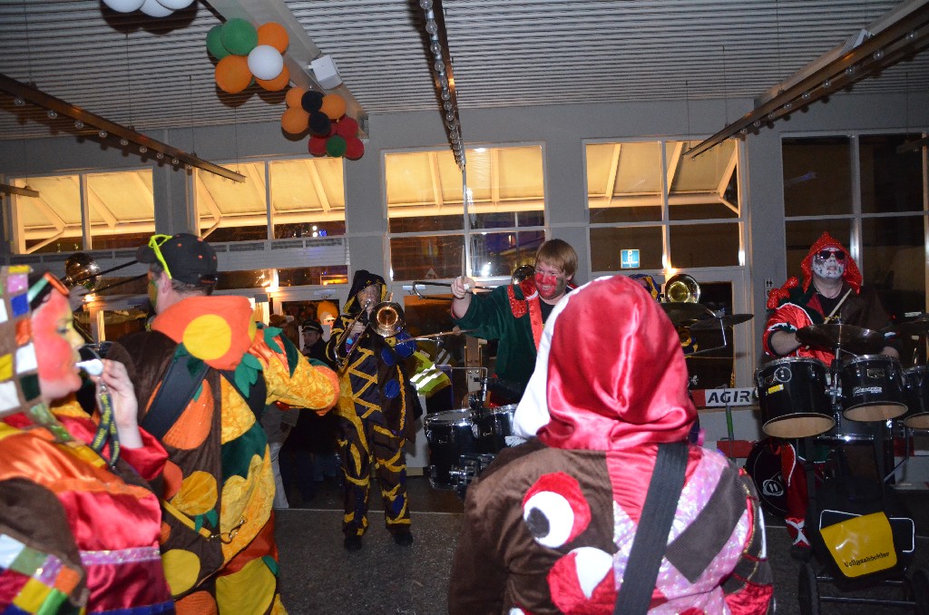 VGH_Goetschihof-Profis-Ohrisch-Ball_2013_86