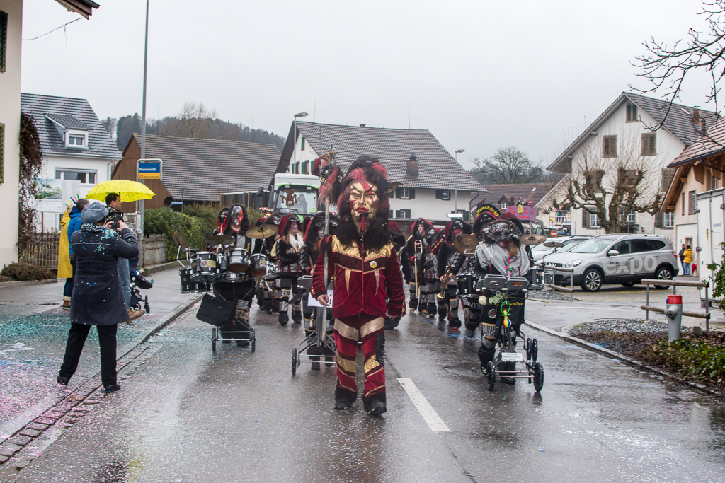 VGH_Uerzliker_Umzug_und_Uslumpete_2016_FTP-7